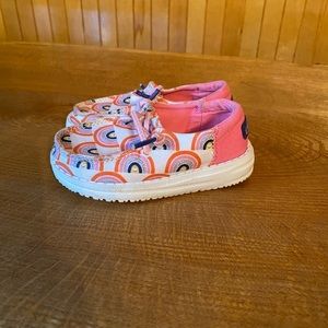 Toddler size 7 Hey Dudes. Gently used.